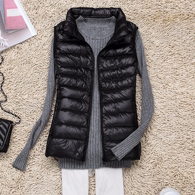 Autumn Winter Women Waistcoat 90% White Duck Down Gilet 2018 New Fashion Zipper Sleeveless Jacket Hooded Warm Vest Female ZXT004