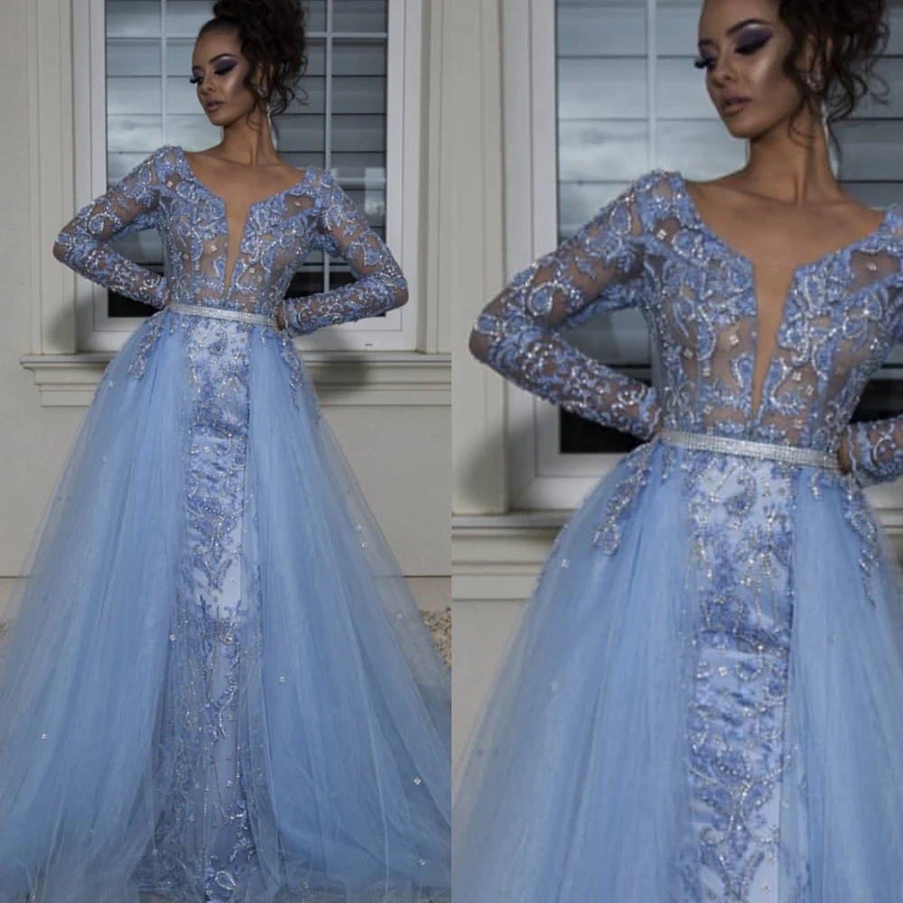 gown with detachable train