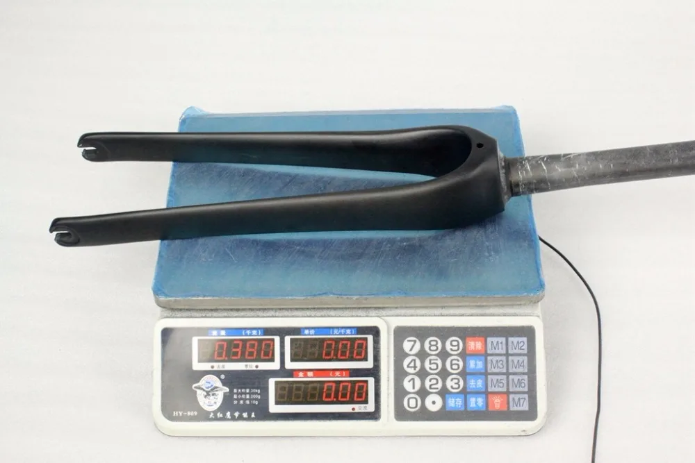 Flash Deal 2018 new bike frame carbon road bike Ceccotti c12-1red /white T1000 Carbon 700C wheels 25 Flash Deal 2018 new bike frame carbon road bike Ceccotti c12-1red /white T1000 Carbon 700C wheels 25