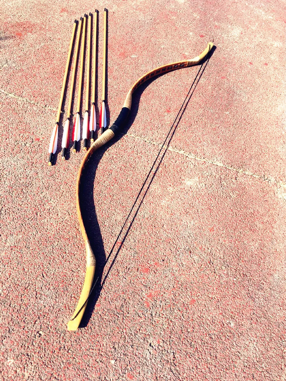

20-60# Archery yellow bow for Hunting Chinese Longbow +6 Arrows