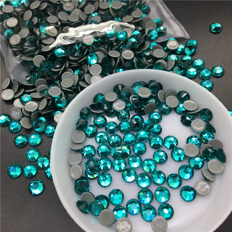

AAAAA Top Quality Super Bling SS4~SS30 Green Zircon Color Hot Fix Stone Beads Flatback Iron On Hotfix Strass Rhinestone