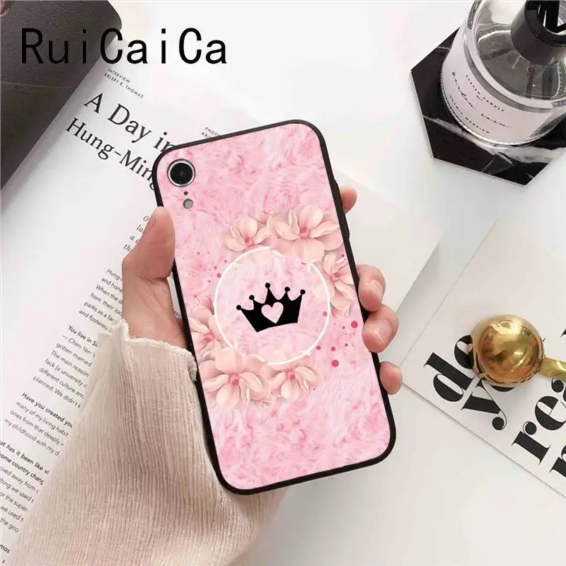 Love Queen and princess Prints