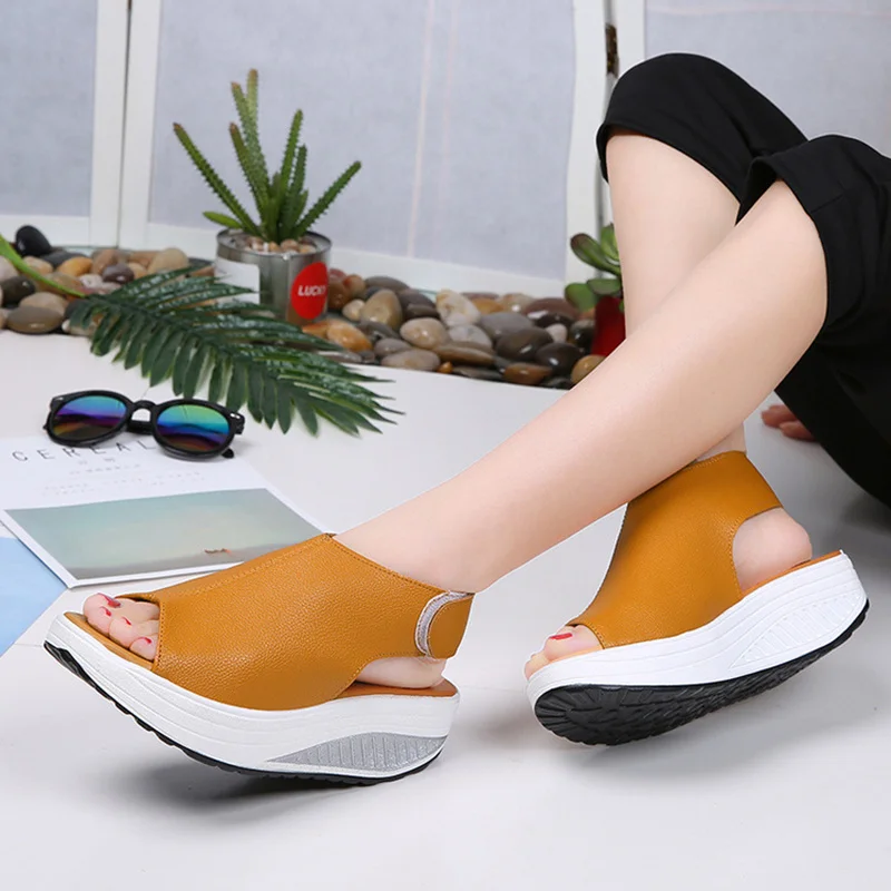 

Women Rome Sandals PU Leather Platform Summer Shoes Woman Casual Sandalias Open Toe Soft Bottom Ladies Beach Vacation Sandals