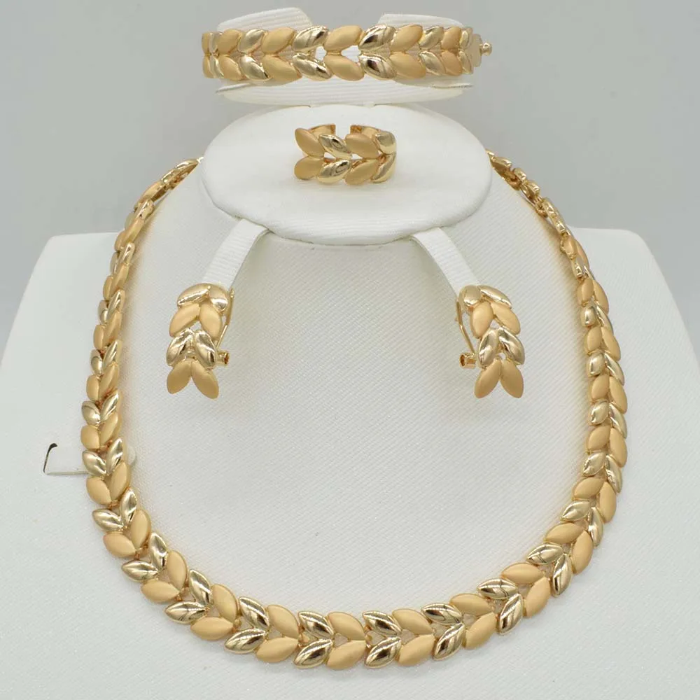 

Wholesale Quality Fashion Christmas Jewelry Life Tree Leaves Crystal Dubai Jewelry Sets Gold Choker Women Bridal Jewelry Set