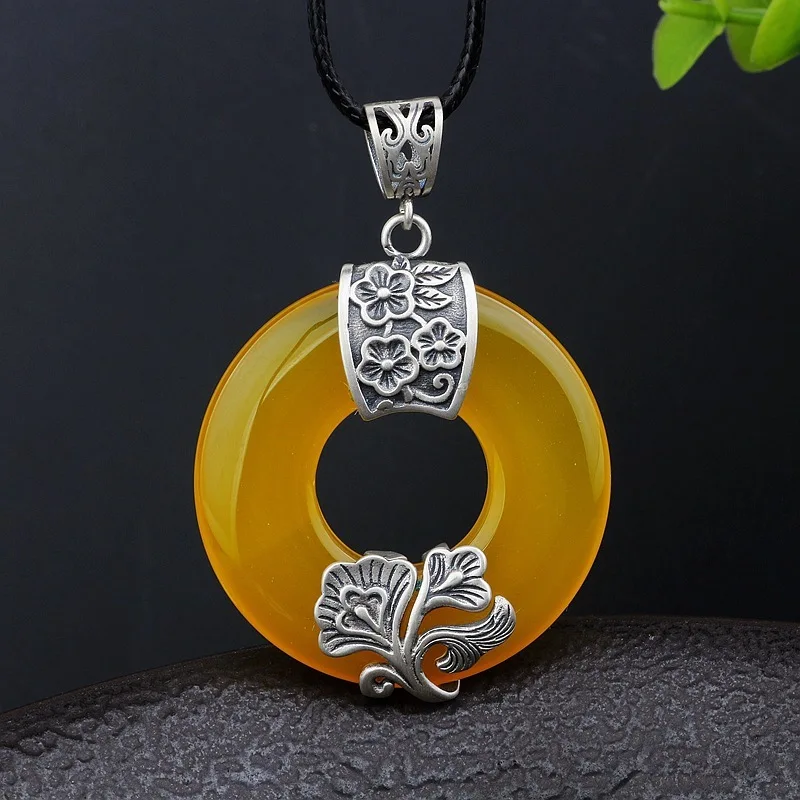 

Asg Cluci Cage Pendants Choker Necklace Thai Wholesale New S925 Pure Matte Wufu Plum Pulp Peace Buckle Sweater Pendant Female