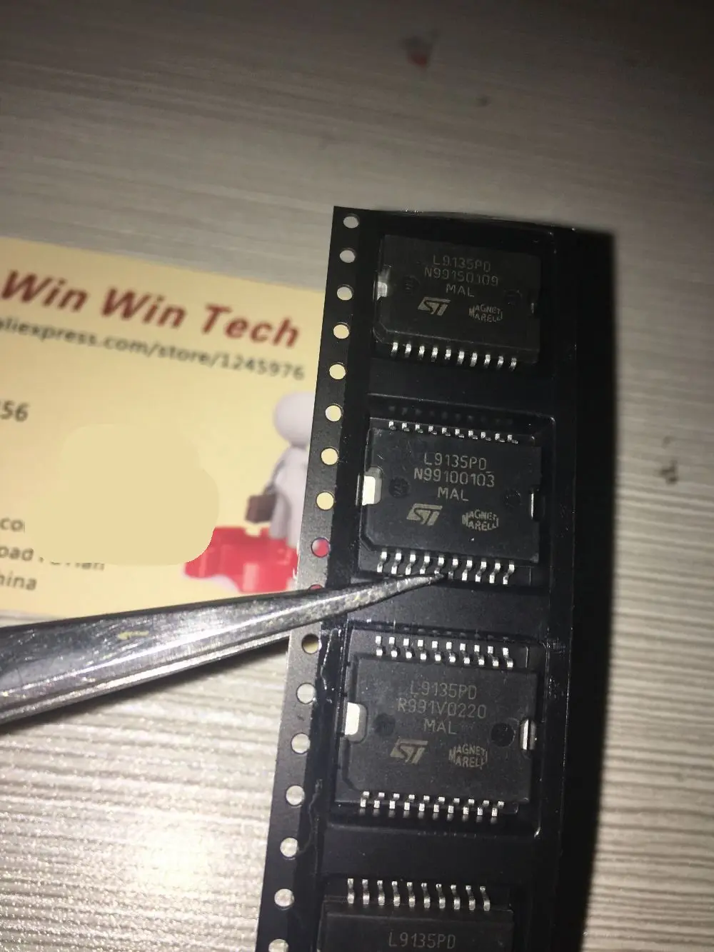 

5pcs L9135PD integrity new franchise automobile engine body board computer ECU chip