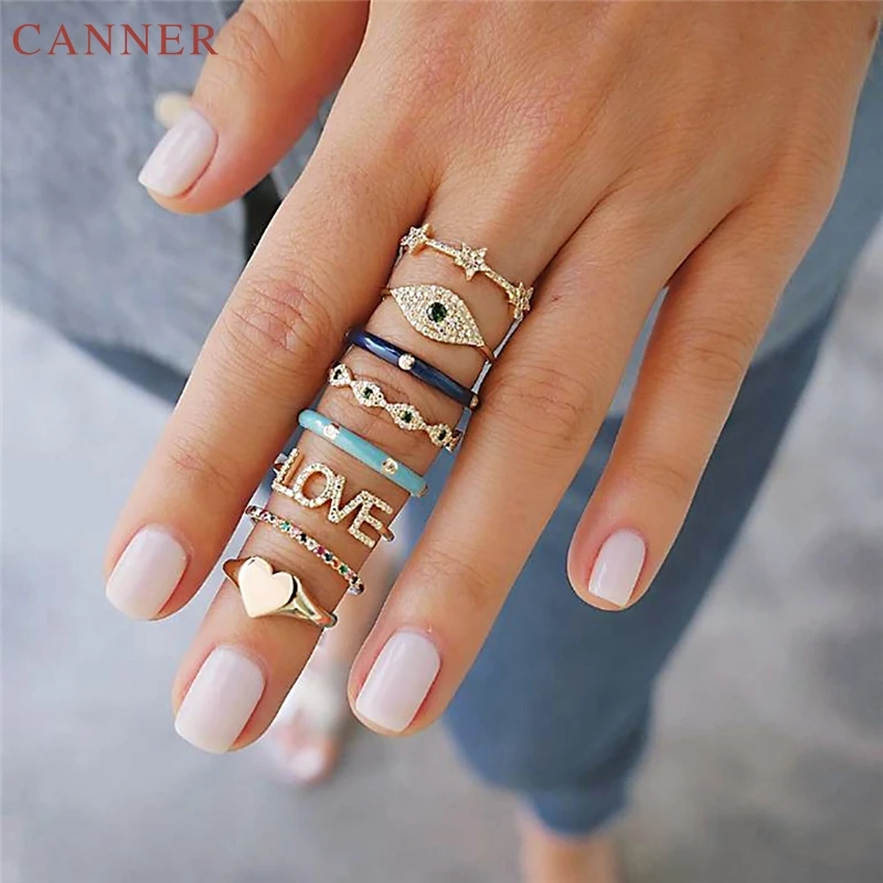 8pcs/set Boho Gold Color Love Heart Rings Sets for Women Crystal Rhinestone Evil Eye Ring Jewelry Cocktail Party Knuckle Ring C4