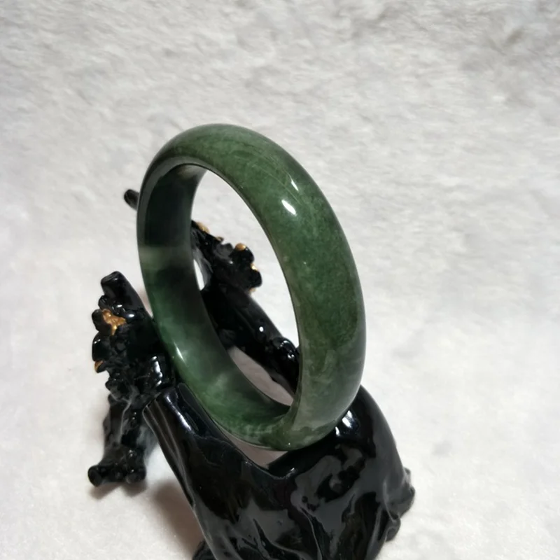 

AAA Beautiful Bangle Chinese Green Jade Hand-Carved Bracelet 54mm-64mm KYY8758