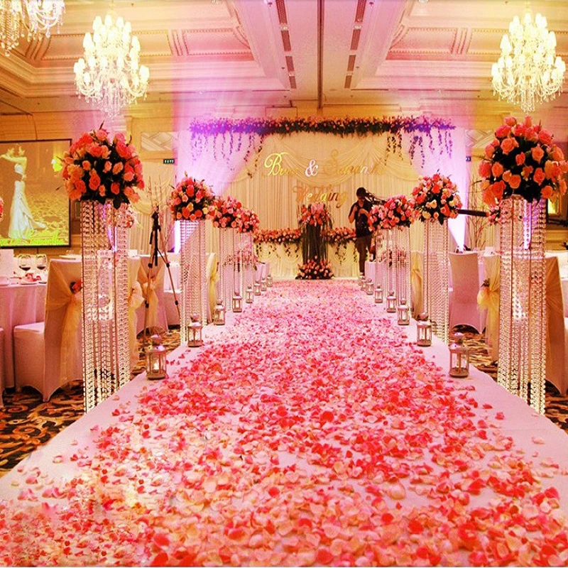 Welcome To My First Blog Fl Designs For Wedding Aisles From The Candle Lined Aisle To Corners Dripping In Blood Red Roses You Re Going Want Have A Gawk Out Over This Decor Inspiration