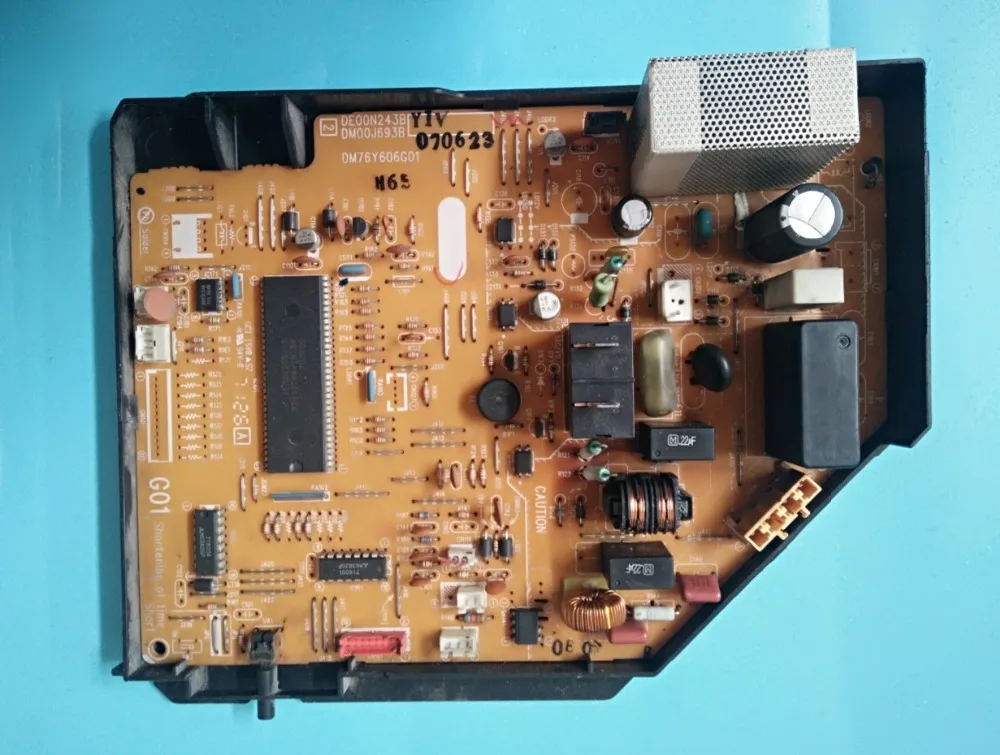 

DE00N243B DM76Y606G01 Good Working Tested
