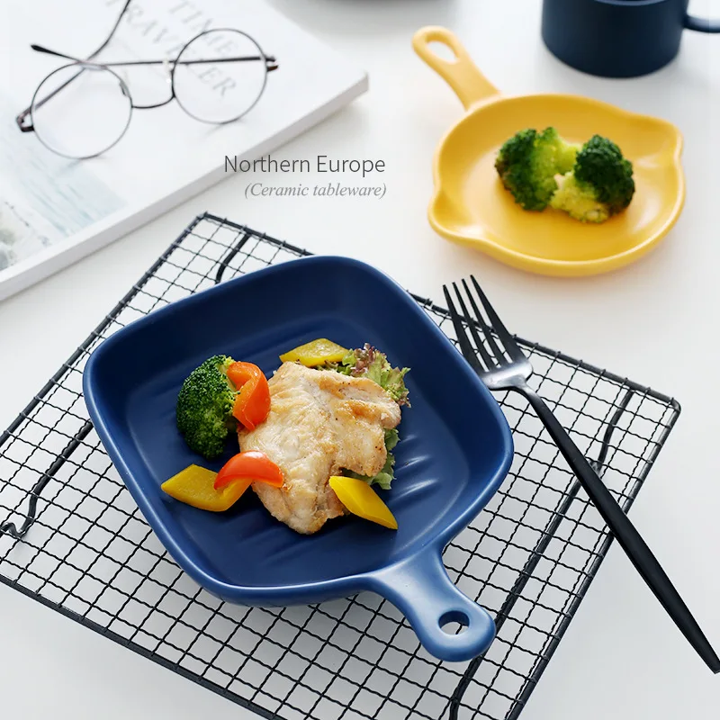 

Nordic Ceramic Plate Handle Creative Baking Rice Plate Western Dish Bread Tableware Fruit Breakfast Tray Dishes Sets Dinnerware