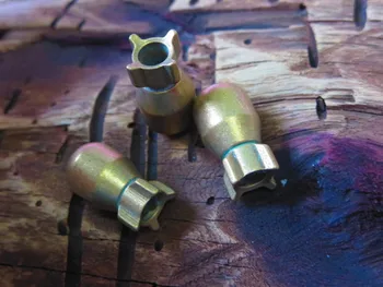 

Bomb Shaped Brass Parachute Cord Knife Bead Lanyard Bead Skull Key Chain DIY Free Shipping