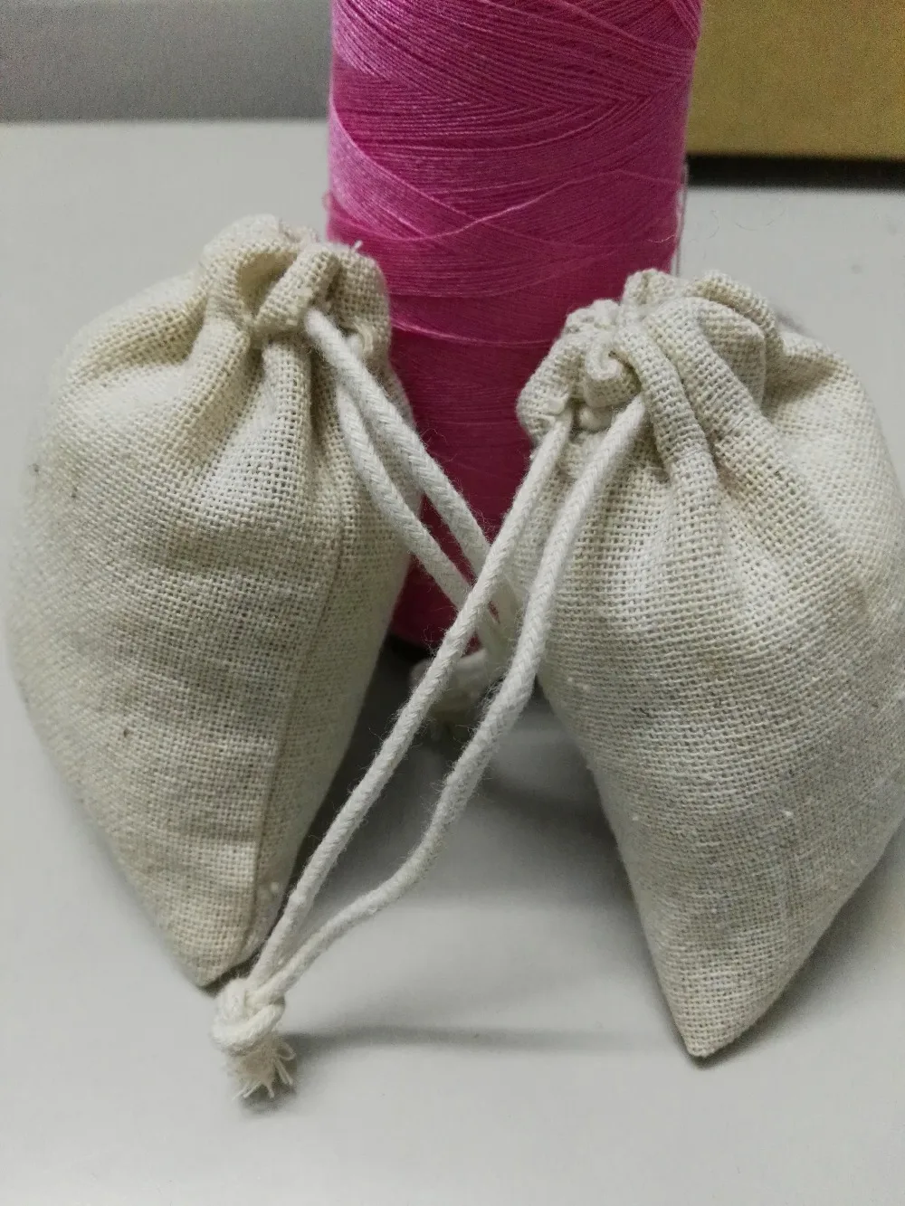 SPECIAL SALE 20/lot 7*9cm overlocked linen fabric jewelry pouch small