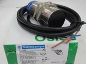 

FREE SHIPPING %100 NEW XS930S1PAM12 Proximity switch sensor