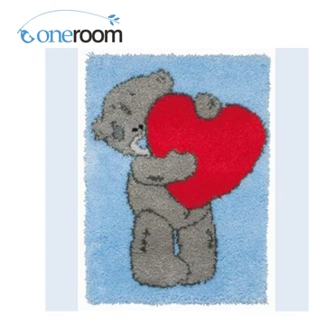 

ZD119 bear with loveTH Hook Rug Kit DIY Unfinished Crocheting Yarn Mat Latch Hook Rug Kit Floor