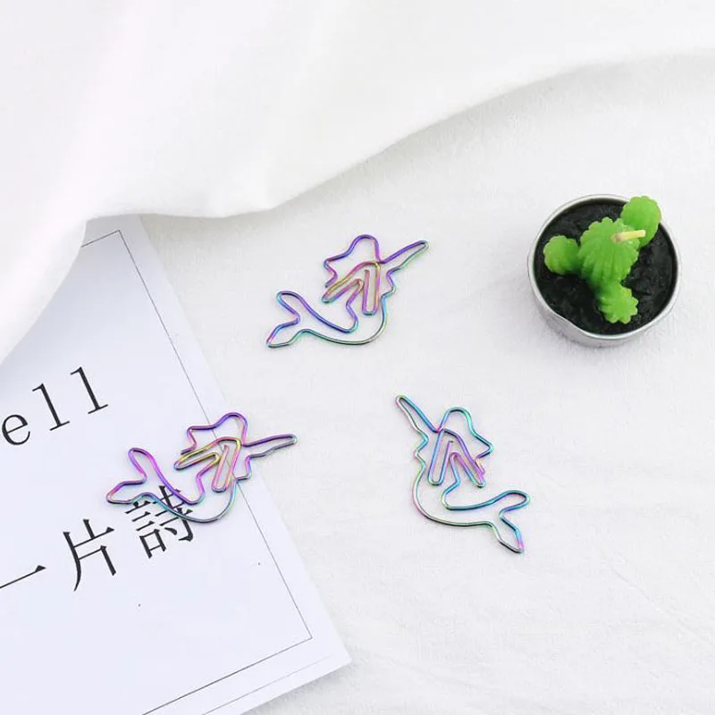 

6Pcs/set colorful rainbow paper Butler in the Home Mermaid Shaped Paper Clips Great For Paper bookmark Collectors Office Gift