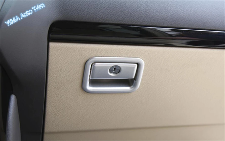 

Lapetus Auto Styling The Copilot Glove Storage Box Handle Cover Trim 2 Pcs Fit For Toyota Land Cruiser Prado FJ150 2018 2019 ABS