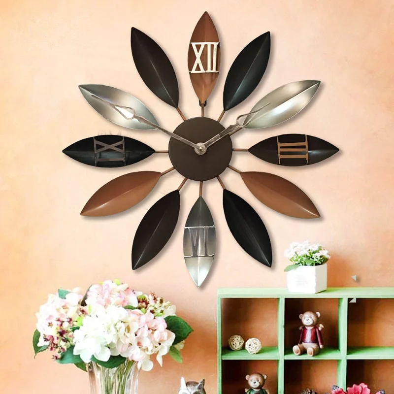 

Leaf Wall Living Room Decorative Clocks and Watches Fashion and Simple Home Iron Clock Stereoscopic Number Hidden Hanging Hole.