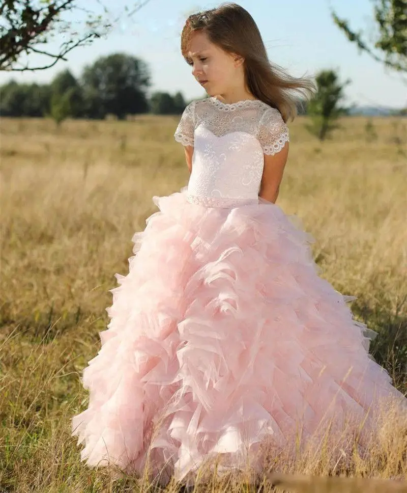 

Sheer Neck Lace Applique Ruffles Tiered Short Sleeve Birthday Pageant Wedding Party Ball Gowns 2018 Princess Flower Girl Dresses
