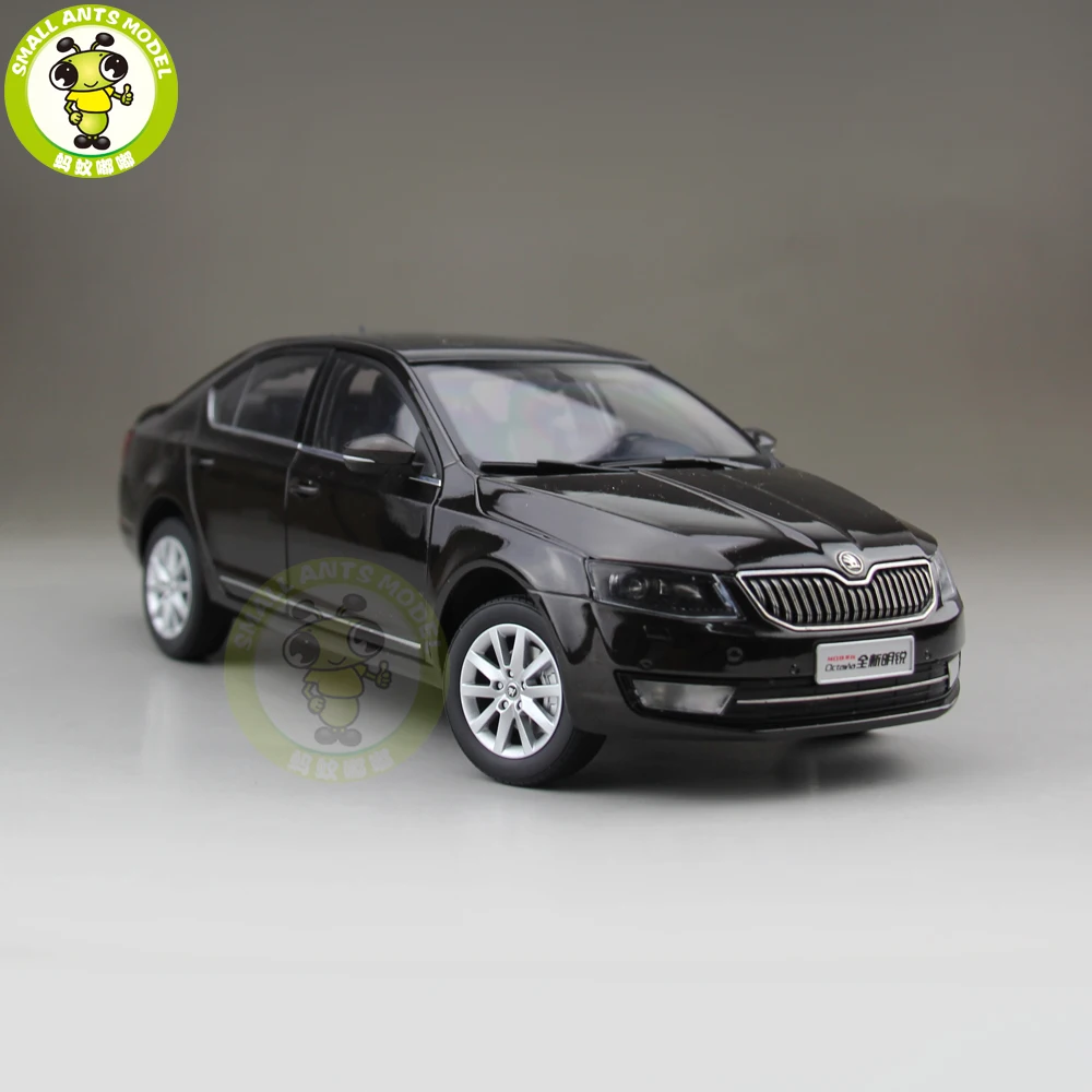 1/18 Skoda Octavia литая металлическая модель автомобиля игрушка мальчик девочка подарок коричневый