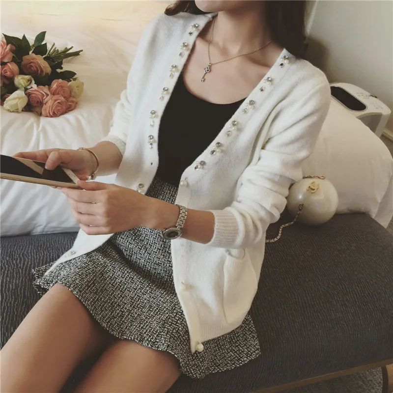 NiceMix 2017 Winter Elegant Cardigan Women Pearl Beading Slim Knitting Cardigans Pull Femme Casual Autumn Sweaters Coat