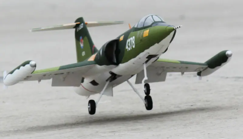 freewing-70mm-edf-rc-jet-f104-16