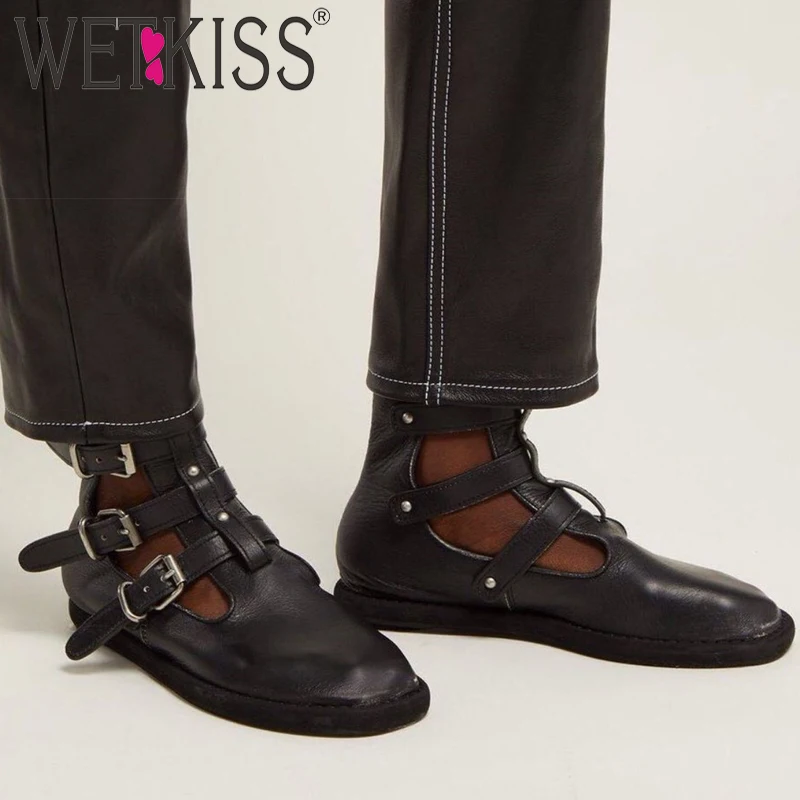 square toe flat ankle boots