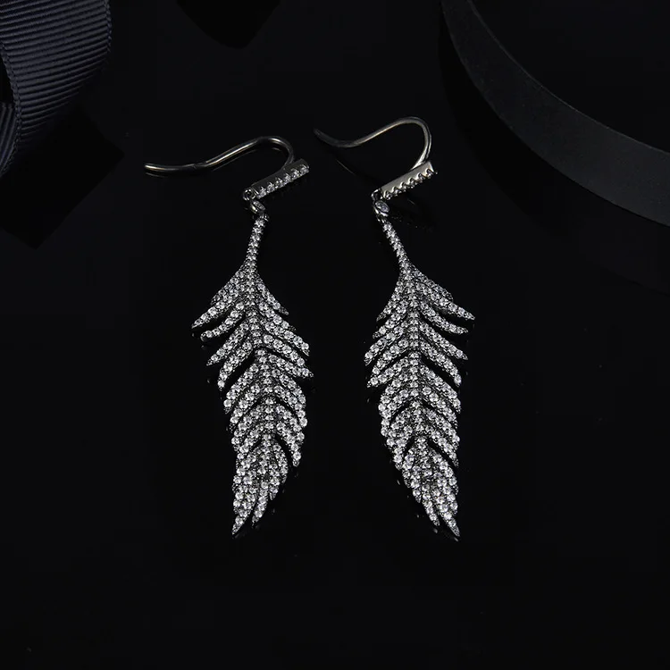 

[MeiBaPJ]New Fashion Real 925 Sterling Silver Feather Black Drop Earrings for Women Fine Party Jewelry