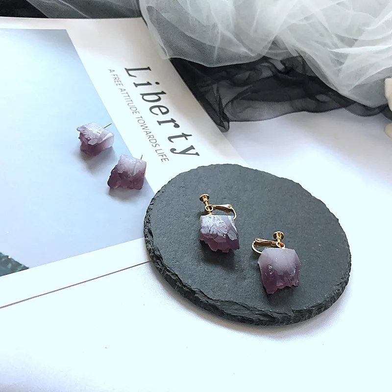 BELLAHYDIARY European Irregular Stone Ear Stud Earrings For Women Girls Jewelry Pendants Bijoux Acrylic Stud Earring Wholesale (2)