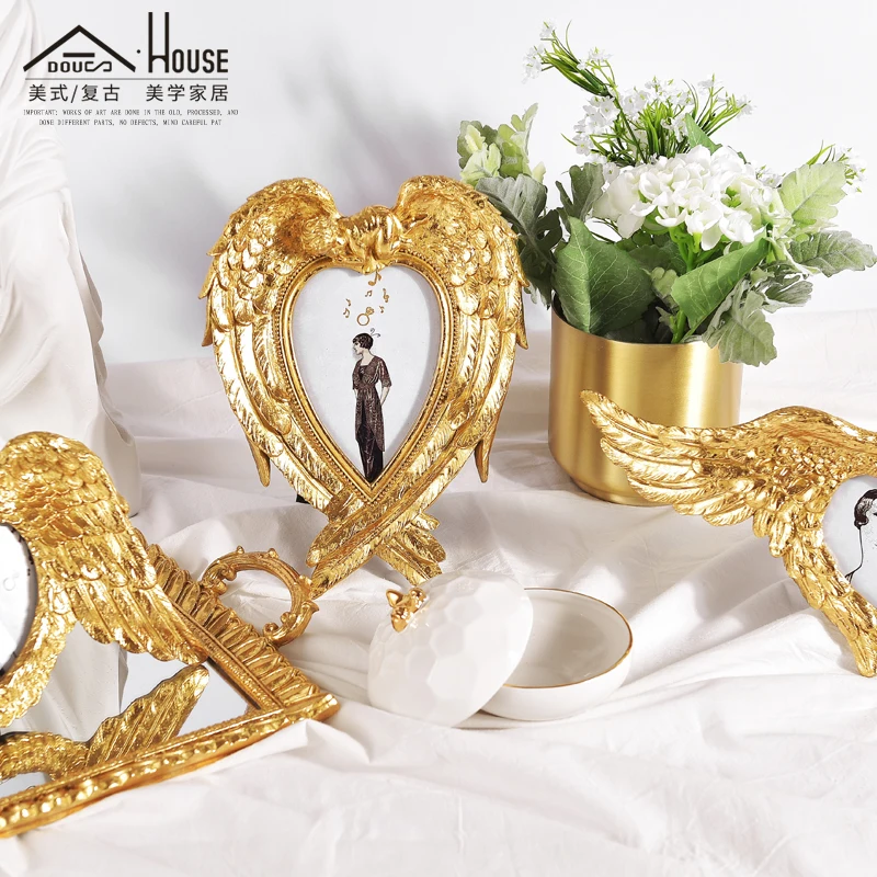 

American retro Golden Angel Wings heart-shaped baroque style photo photo frame table decoration ornaments table