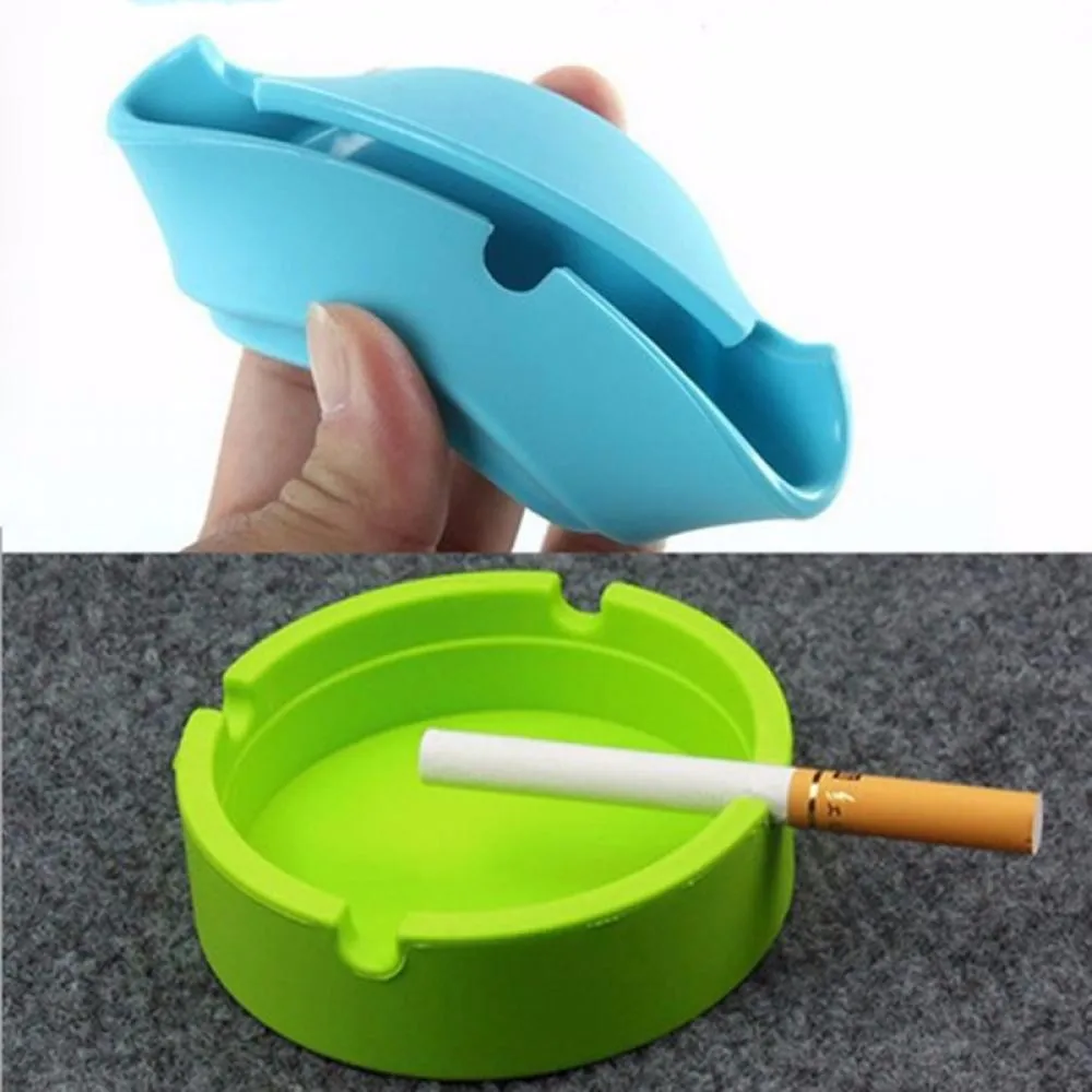 

Colorful Portable Ashtray Eco-Friendly Cigarette Cup Silicone Cigarette Ashtray Holder - Random Color