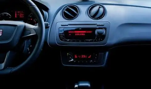 Clearance HIRIOT IPS Car Android 8.0 DVD GPS Player For SEAT IBIZA 2009-2013 Octa 8 Core 4G RAM 32G ROM 16G Map Radio Wifi DVR TPMS DAB+ 2