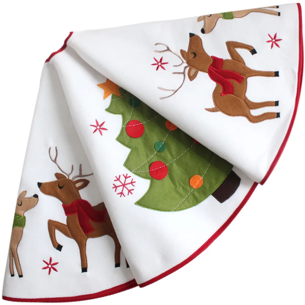 Reindeer applique embroidery Christmas tree applique embroidery White