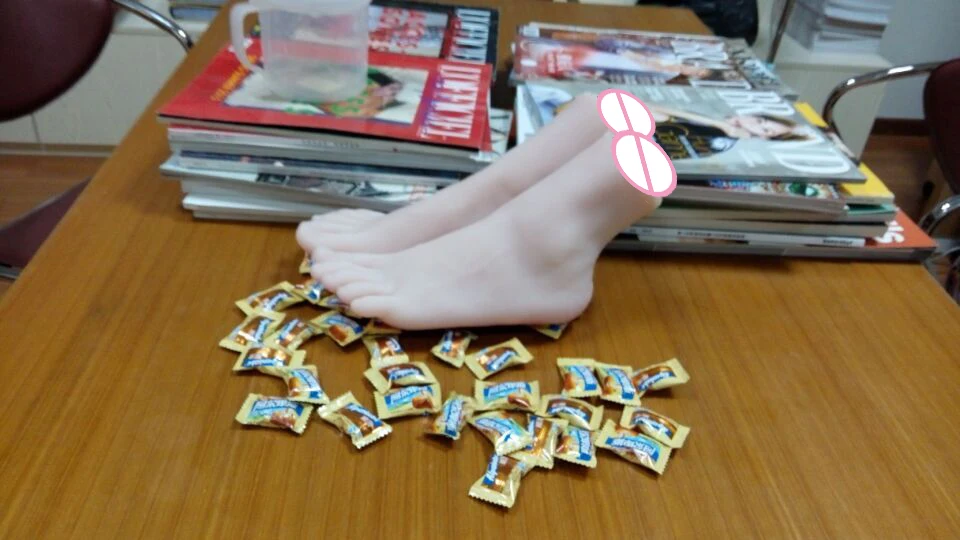 Free shipping Luxury Solid Silicone feet with vigana font b Sex b font font b Doll