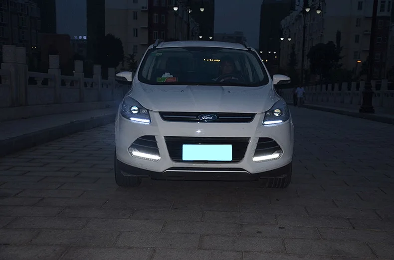AKD автомобильный Стайлинг светодиодный DRL для Ford Kuga 2013- Escape Eye Brow светильник Светодиодный Внешняя лампа сигнальные аксессуары для парковки