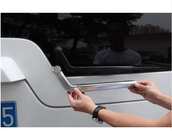 

For Land Rover Discovery 4 LR4 LR3 2010-2016 Car Accessory ABS Car Tail Rear Window Rain Wiper Wipers Nozzel Cover Trim
