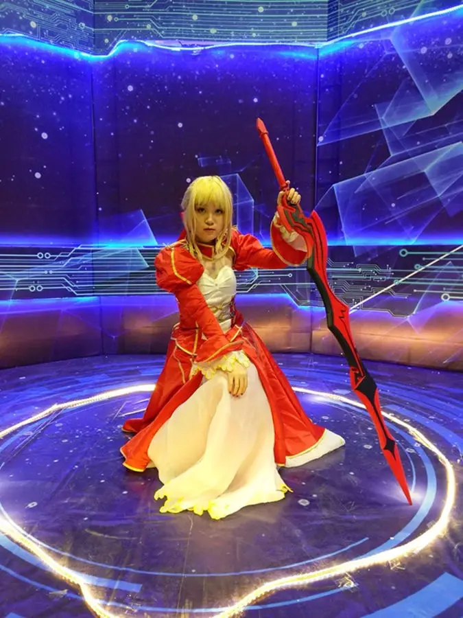 Fate/дополнительный последний Encore Saber Nero красный меч Косплей оружие реквизит