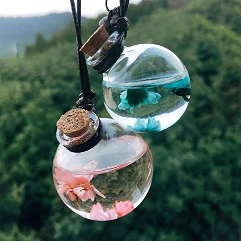 

Car Hanging Perfume Bottle Interior Pendant with Dry Flower Glass Empty Essential Oil Diffuser