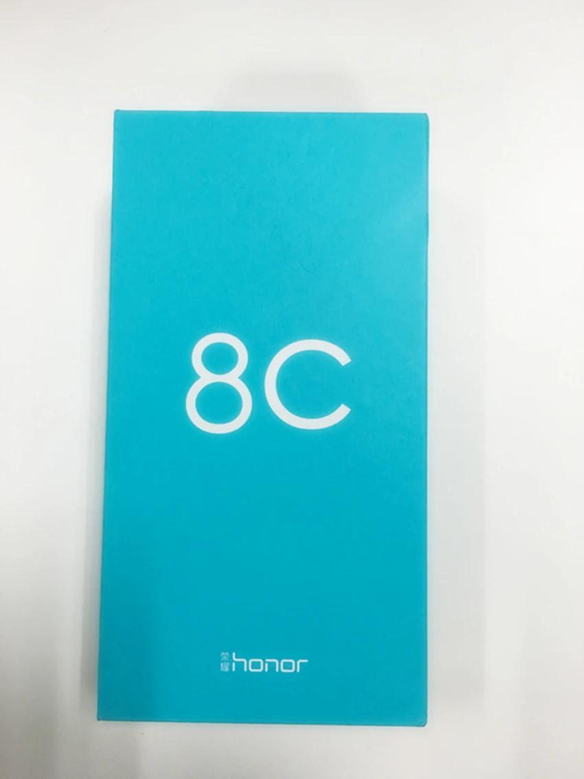 Восьмиядерный смартфон Honor 8C с глобальной прошивкой 6,2" Full screen HD+ 1520x720 Qual-comm Snapdragon 632 Android 8,14000 мАч