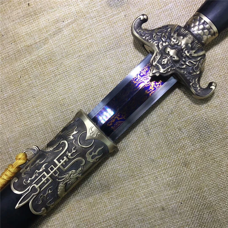 624