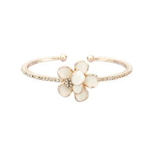 Fashion Flower Charms Bangles for Women Wedding Party Indian Jewelry Vintage Crystal Gold Color Statement Cuff