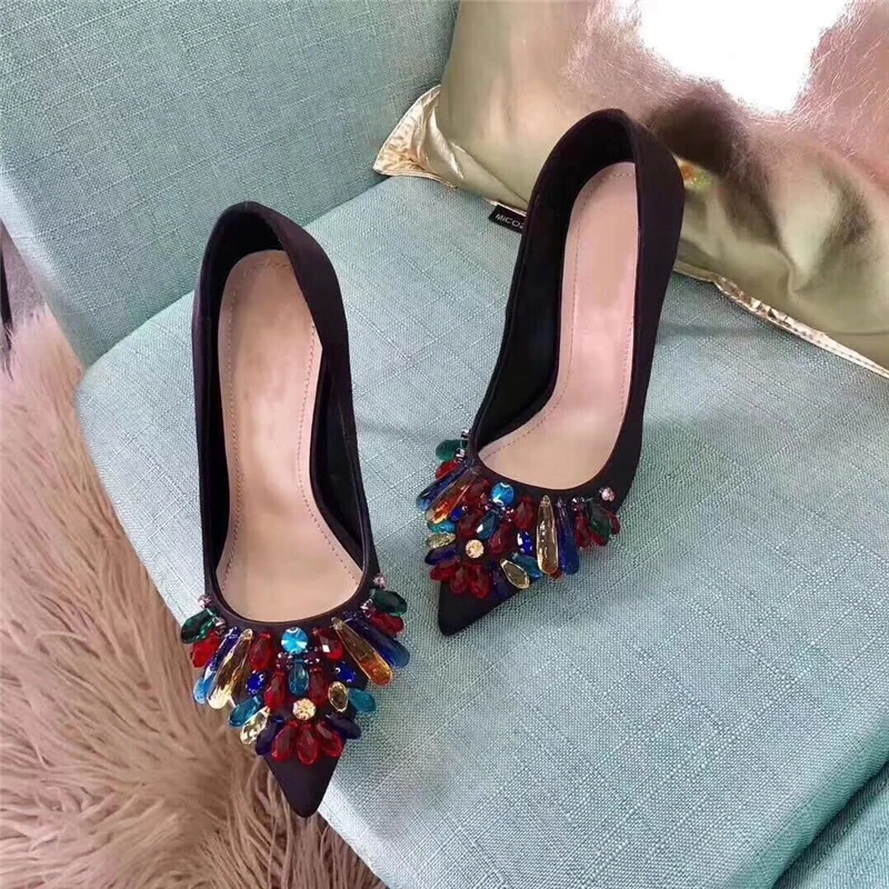 

Luxury Brand Handmade Women Pumps Fashion Silk Colorful Rhinestone Slip On Stiletto High Heels Shoes Runway Party Wedding Shoes