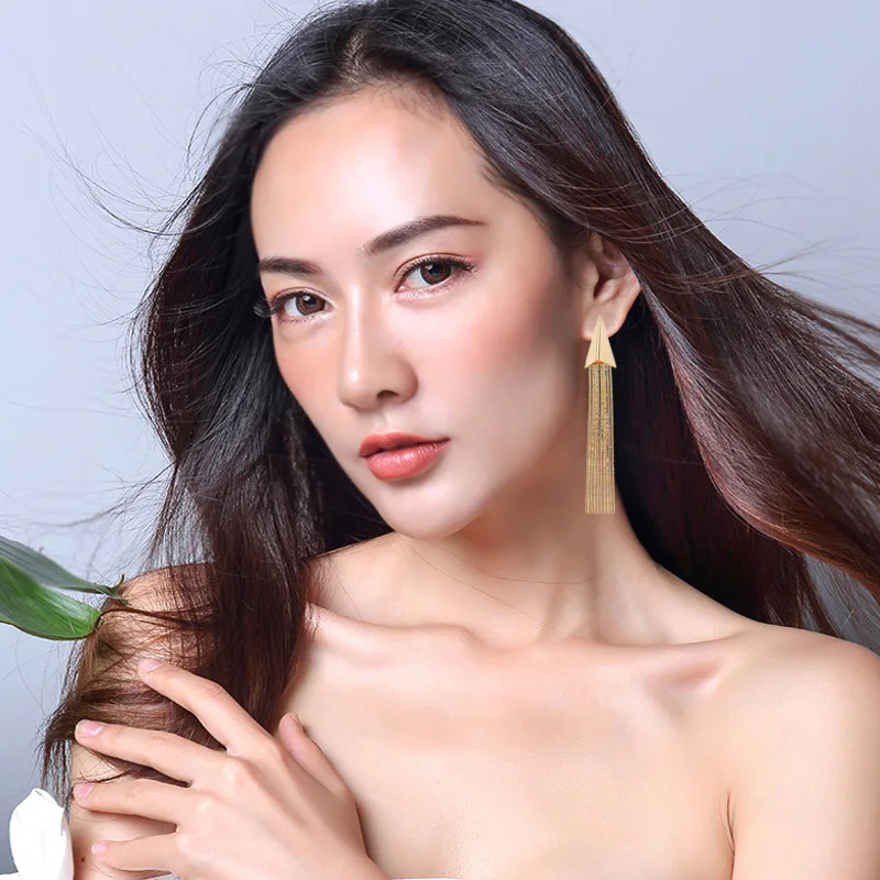 

Fashion Gold Chain Statement Earrings Long Tassel Stud Earrings Dangle Earrings for Women Party Jewelry