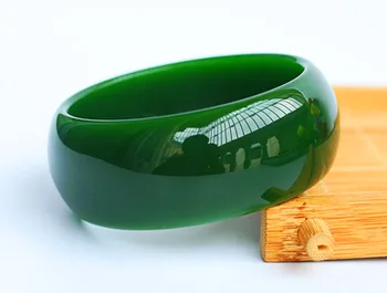 

Xinjiang Hetian Jasper Spinach Green Bracelet Russian Bracelet
