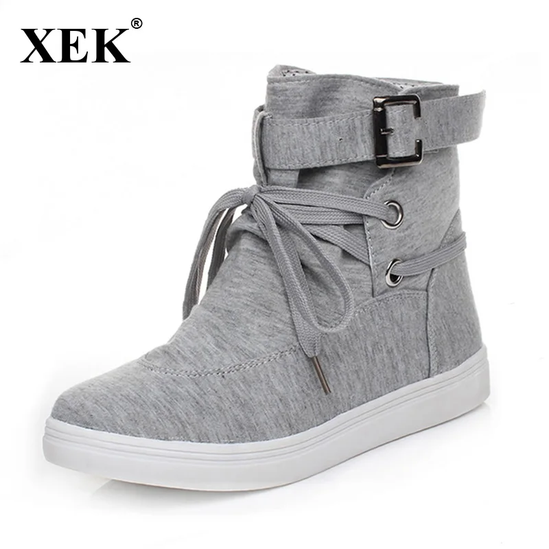 Koop XEK HOT Herfst Vrouwen Laarzen Casual Canvas Schoen Vrouw Platte Effen Enkellaars Zwart en Grijs Platform Schoenen Vrouw Maat 36 41 WFQ113