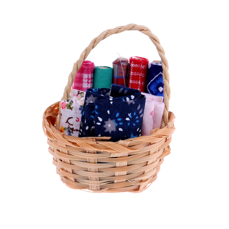 1:12 Dollhouse Kit Wicker Basket Miniature Sewing with Fabric Accessories