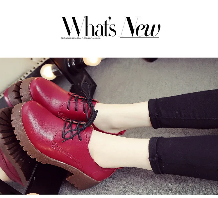 Женская обувь из спилка в британском стиле; сезон весна-зима; обувь на плоской платформе с квадратным каблуком; женские оксфорды на шнуровке
