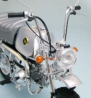 1/6 модель мотоцикла Горилла Весна сбор 16031
