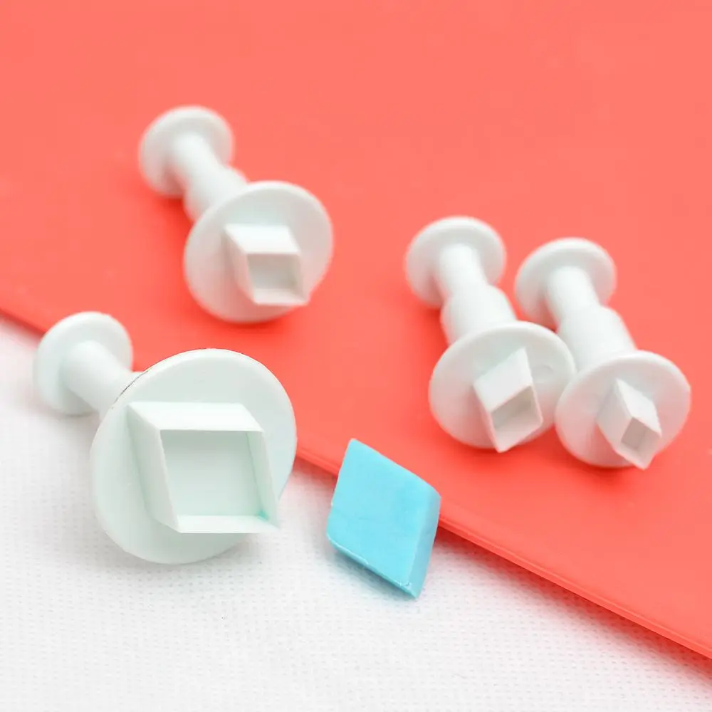 

4Pcs Rhombus Pattern Plastic Baking Mold,Kitchen Biscuit Cookie Cutter Pastry,Plunger 3D Die Fondant Cake Decorating Tools