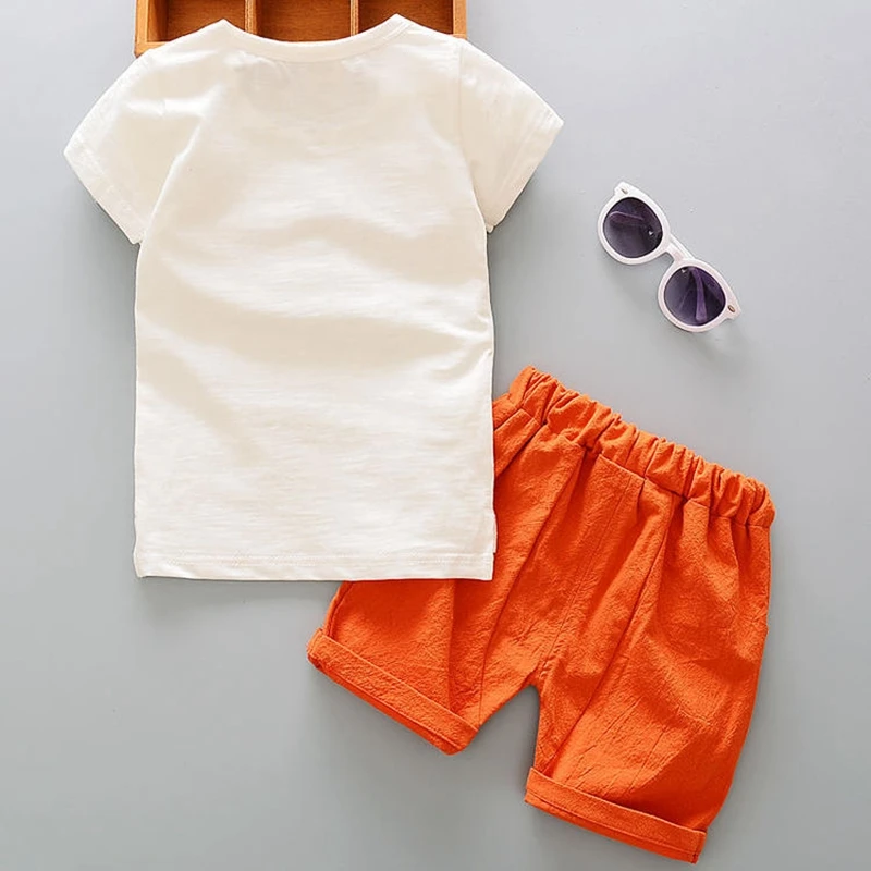 Летняя футболка с короткими рукавами и круглым вырезом для маленьких мальчиков топы+ повседневные шорты комплекты детской одежды комплекты из 2 предметов conjunto roupas de bebe